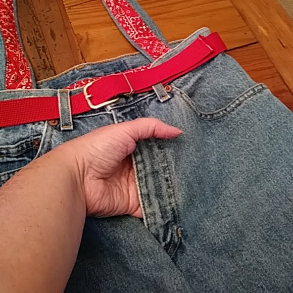 Jeans and red handkerchief purse - Picture 4 of 8